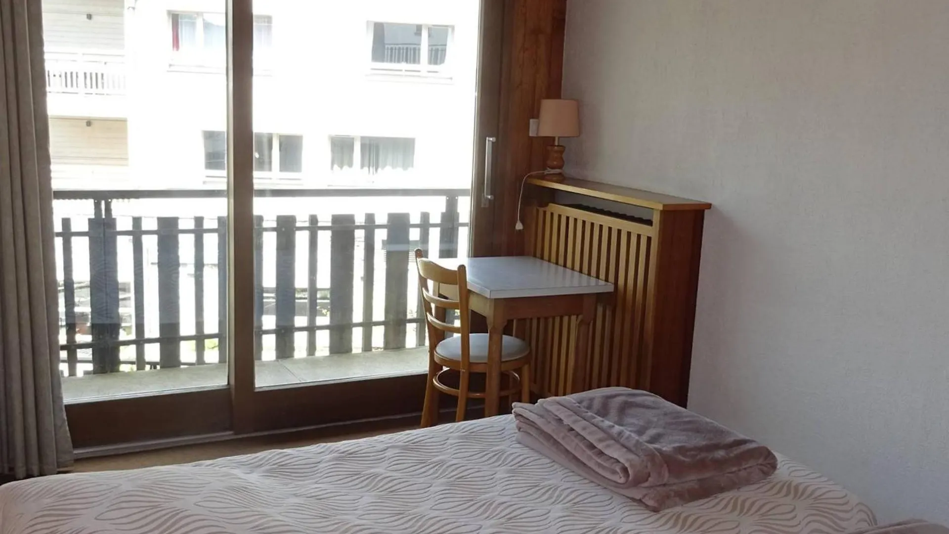 Spacieux 3 Pieces - Centre Des Gets - Garage, Wifi & Linge Inclus - Proche Commerces & Remontees - Fr-1-802-21 Les Gets Apartment